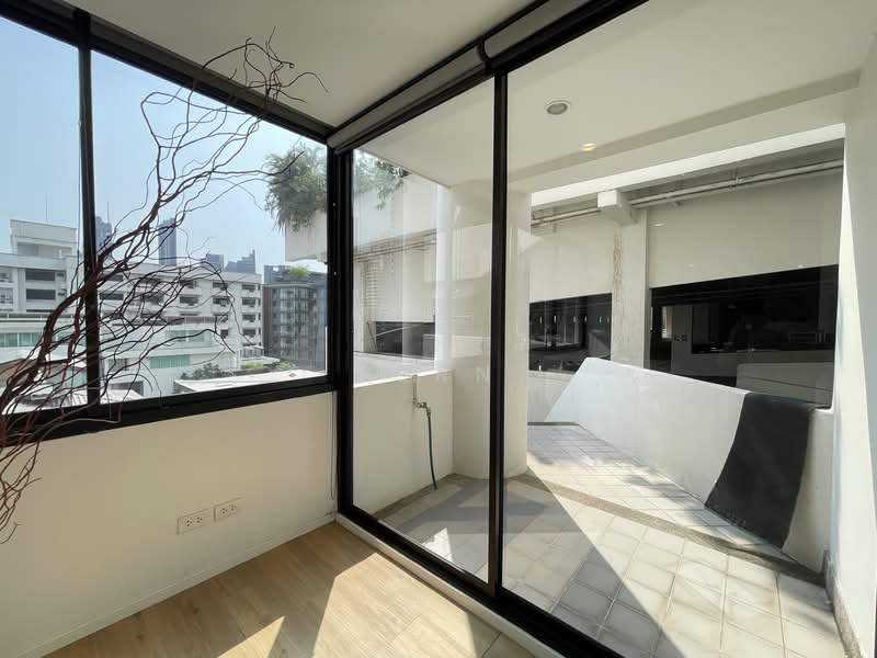 The Waterford Park, Bangkok, Soi Sukhumvit 53, Khlong Tan Nua, Watthana, Bangkok, 2 Bedrooms, 110 sqm, Condo For Sale, by Fern, 500176818 - DDproperty.com