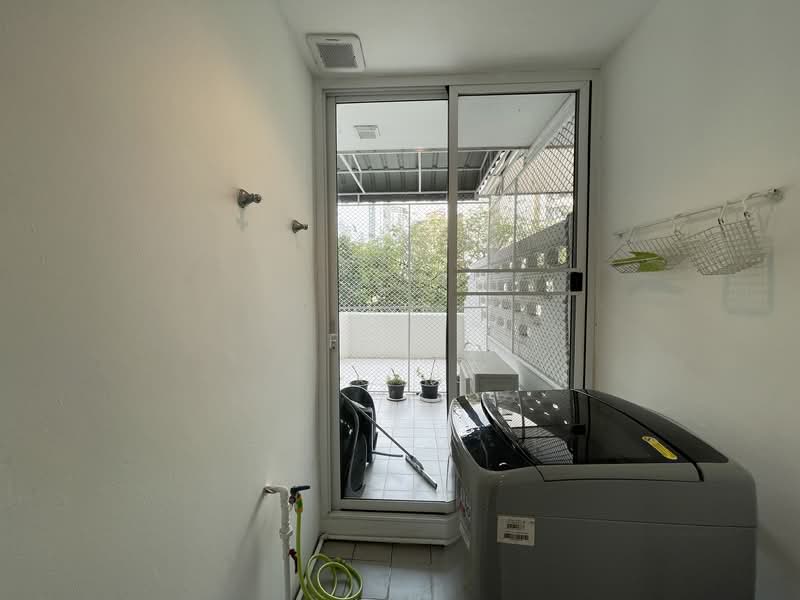 The Waterford Park, Bangkok, Soi Sukhumvit 53, Khlong Tan Nua, Watthana, Bangkok, 2 Bedrooms, 150 sqm, Condo For Sale, by Fern, 500176822 - DDproperty.com