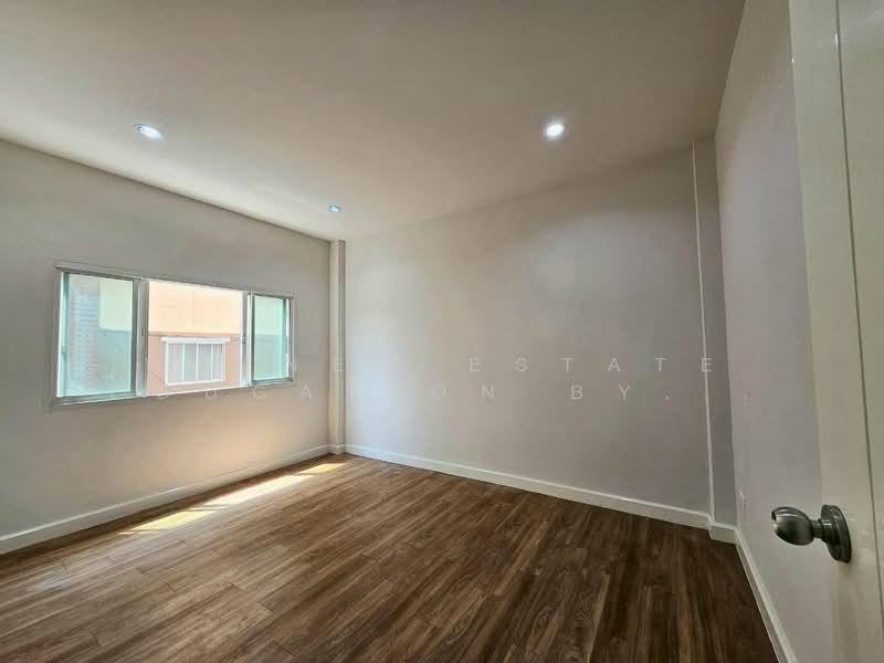 The Park Srinakarin, Samut Prakan, Bang Mueng, Muang Samut Prakarn, Samut Prakan, 3 Bedrooms, 125 sqm, Townhouse For Sale, by Winner Estate Education by Chom Property K.ชมพู่, 500176850 - DDproperty.com