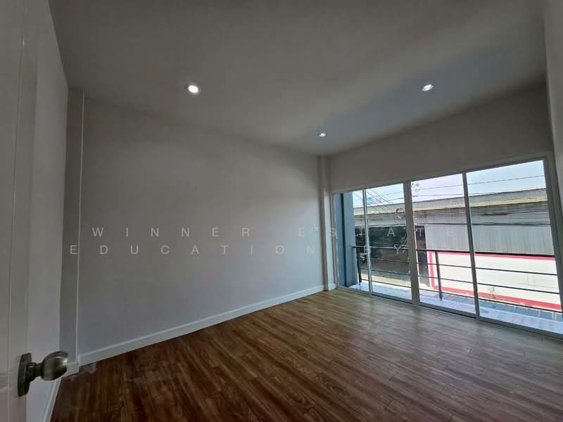 The Park Srinakarin, Samut Prakan, Bang Mueng, Muang Samut Prakarn, Samut Prakan, 3 Bedrooms, 125 sqm, Townhouse For Sale, by Winner Estate Education by Chom Property K.ชมพู่, 500176850 - DDproperty.com