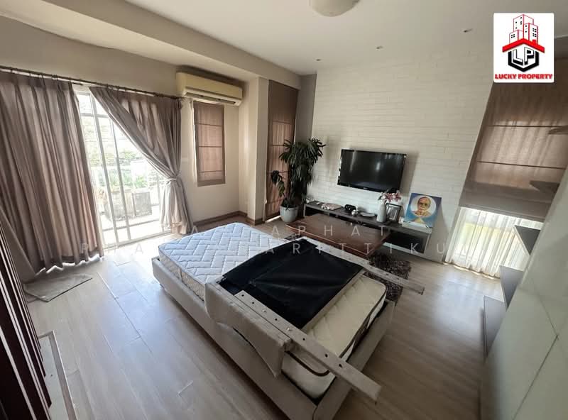 Le Nextra Srinakarin, Samut Prakan, Srinakarin Road, Bang Mueng, Muang Samut Prakarn, Samut Prakan, 3 Bedrooms, 289 sqm, Townhouse For Sale, by Kanyaphat Phattararittikul, 500176851 - DDproperty.com