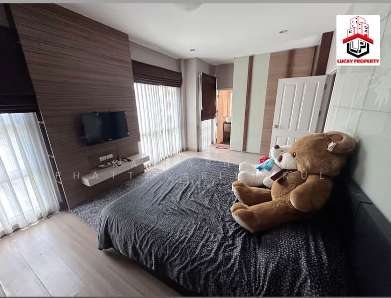 Le Nextra Srinakarin, Samut Prakan, Srinakarin Road, Bang Mueng, Muang Samut Prakarn, Samut Prakan, 3 Bedrooms, 289 sqm, Townhouse For Sale, by Kanyaphat Phattararittikul, 500176851 - DDproperty.com