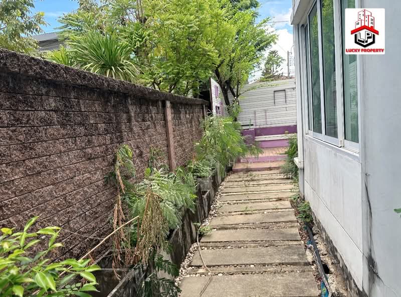 Le Nextra Srinakarin, Samut Prakan, Srinakarin Road, Bang Mueng, Muang Samut Prakarn, Samut Prakan, 3 Bedrooms, 289 sqm, Townhouse For Sale, by Kanyaphat Phattararittikul, 500176851 - DDproperty.com