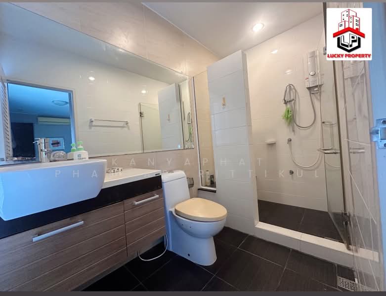 Le Nextra Srinakarin, Samut Prakan, Srinakarin Road, Bang Mueng, Muang Samut Prakarn, Samut Prakan, 3 Bedrooms, 289 sqm, Townhouse For Sale, by Kanyaphat Phattararittikul, 500176851 - DDproperty.com