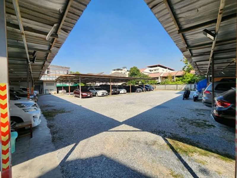 แปลงใหญ่สุดท้ายในสาทร! โอกาสทอง Developer!! ขายที่ดิน 332 ตร.วา ถนนจันทน์ 18/7 ทะลุสาทร 11, กรุงเทพ, ถนนจันทน์ 18/7 แยก 11, ทุ่งวัดดอน, สาทร, กรุงเทพ, 1,328 ตร.ม., ที่ดิน ขาย, โดย คุณริช, 500176852 - DDproperty.com