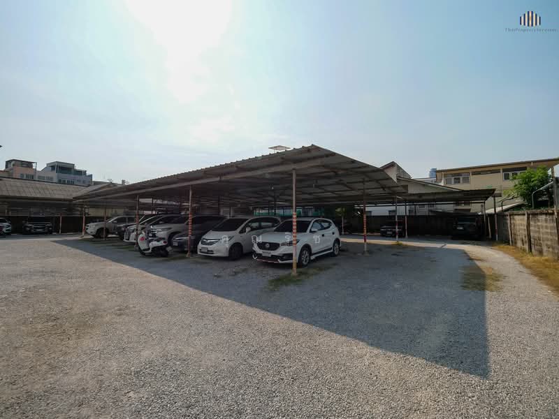 แปลงใหญ่สุดท้ายในสาทร! โอกาสทอง Developer!! ขายที่ดิน 332 ตร.วา ถนนจันทน์ 18/7 ทะลุสาทร 11, กรุงเทพ, ถนนจันทน์ 18/7 แยก 11, ทุ่งวัดดอน, สาทร, กรุงเทพ, 1,328 ตร.ม., ที่ดิน ขาย, โดย คุณริช, 500176852 - DDproperty.com