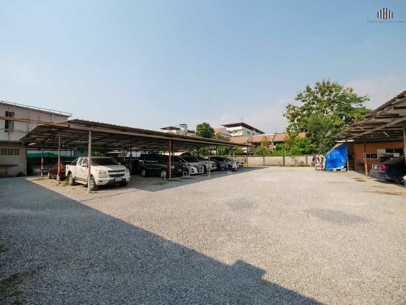 แปลงใหญ่สุดท้ายในสาทร! โอกาสทอง Developer!! ขายที่ดิน 332 ตร.วา ถนนจันทน์ 18/7 ทะลุสาทร 11, กรุงเทพ, ถนนจันทน์ 18/7 แยก 11, ทุ่งวัดดอน, สาทร, กรุงเทพ, 1,328 ตร.ม., ที่ดิน ขาย, โดย คุณริช, 500176852 - DDproperty.com