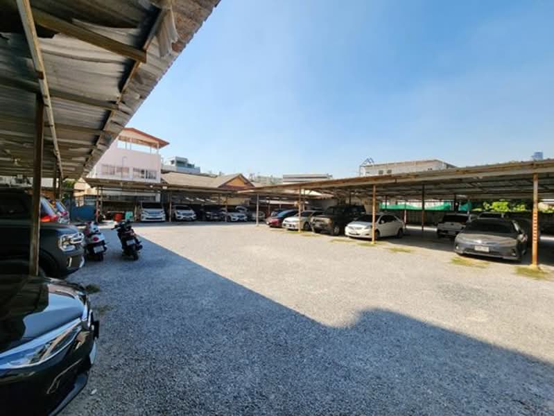 แปลงใหญ่สุดท้ายในสาทร! โอกาสทอง Developer!! ขายที่ดิน 332 ตร.วา ถนนจันทน์ 18/7 ทะลุสาทร 11, Bangkok, ถนนจันทน์ 18/7 แยก 11, Thung Wat Don, Sathon, Bangkok, , 1,328 sqm, Land For Sale, by คุณริช, 500176852 - DDproperty.com