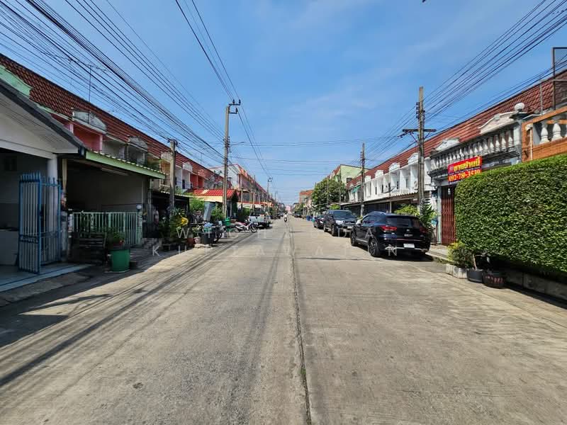 Rin Thong Ramkhamhaeng 190, Bangkok, Ramkhamhaeng Road 190, Min Buri, Min Buri, Bangkok, 2 Bedrooms, 64 sqm, Townhouse For Sale, by Wichsuda Kuptawatin, 500176868 - DDproperty.com