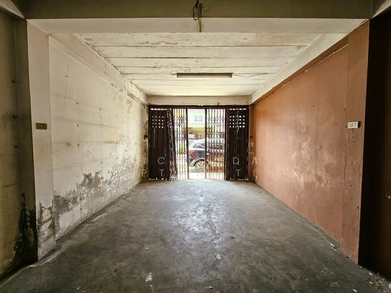 Rin Thong Ramkhamhaeng 190, Bangkok, Ramkhamhaeng Road 190, Min Buri, Min Buri, Bangkok, 2 Bedrooms, 64 sqm, Townhouse For Sale, by Wichsuda Kuptawatin, 500176868 - DDproperty.com