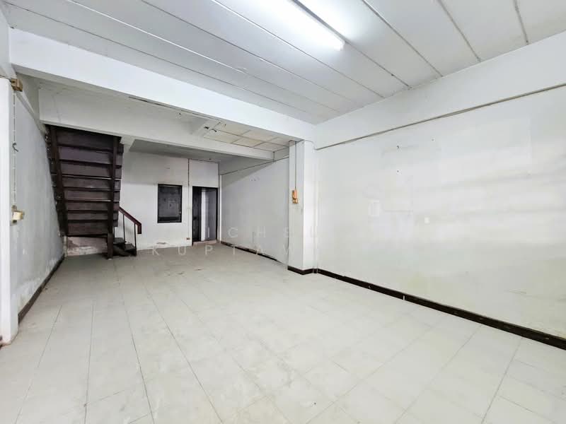 Rin Thong Ramkhamhaeng 190, Bangkok, Ramkhamhaeng Road 190, Min Buri, Min Buri, Bangkok, 2 Bedrooms, 64 sqm, Townhouse For Sale, by Wichsuda Kuptawatin, 500176868 - DDproperty.com