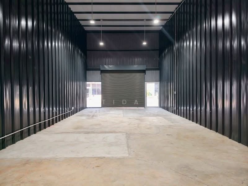 Warehouse with office space for rent, On Nut 17/1, near BTS On Nut., Bangkok, Suan Luang, Suan Luang, Bangkok, , 132 sqm, Warehouse/Factory For Rent, by Tida phanthonglarptawee, 500176877 - DDproperty.com