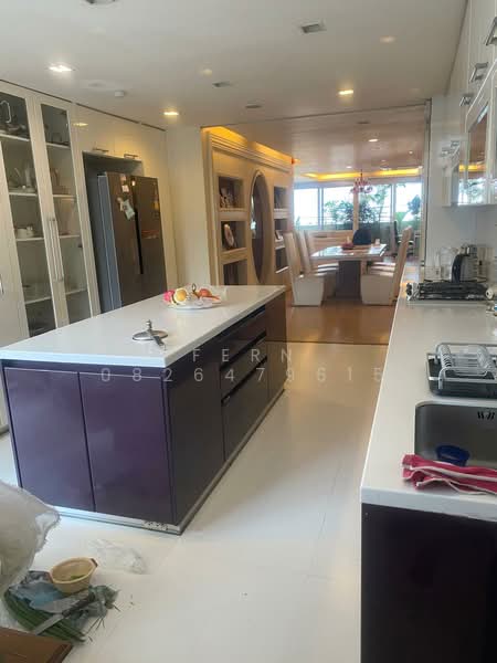 D.S. Tower 1 Sukhumvit 33, Bangkok, Soi Phrom Chit, Khlong Tan Nua, Watthana, Bangkok, 3 Bedrooms, 293 sqm, Condo For Sale, by Fern 0826479615, 500176880 - DDproperty.com