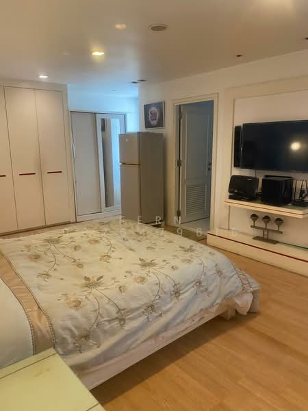 D.S. Tower 1 Sukhumvit 33, Bangkok, Soi Phrom Chit, Khlong Tan Nua, Watthana, Bangkok, 3 Bedrooms, 293 sqm, Condo For Sale, by Fern 0826479615, 500176880 - DDproperty.com