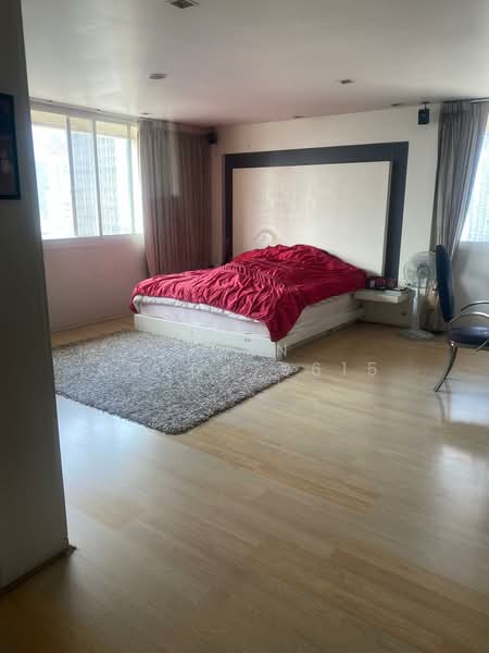 D.S. Tower 1 Sukhumvit 33, Bangkok, Soi Phrom Chit, Khlong Tan Nua, Watthana, Bangkok, 3 Bedrooms, 293 sqm, Condo For Sale, by Fern 0826479615, 500176880 - DDproperty.com