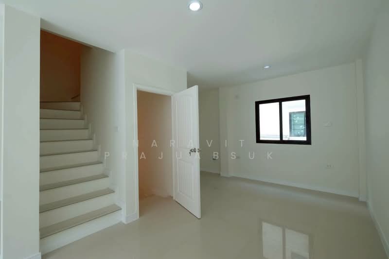 The Most Samwa-Minburi, Bangkok, Sam Wa Road, Bang Chun, Khlong Sam Wa, Bangkok, 5 Bedrooms, 74 sqm, Townhouse For Sale, by Naravit Prajuabsuk, 500176888 - DDproperty.com
