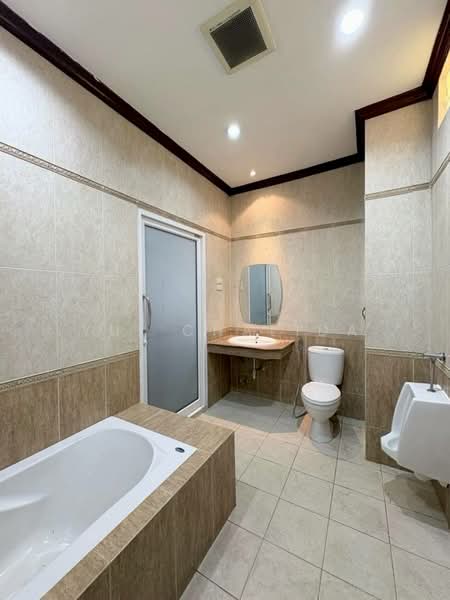 Sale Commercial building Banthad Thong Road,, Bangkok, Pathum Wan, Pathum Wan, Bangkok, , 1,000 sqm, Shophouse For Sale, by Yui Chalida, 500176902 - DDproperty.com