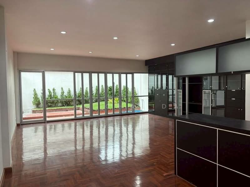 Sale Commercial building Banthad Thong Road,, Bangkok, Pathum Wan, Pathum Wan, Bangkok, , 1,000 sqm, Shophouse For Sale, by Yui Chalida, 500176902 - DDproperty.com