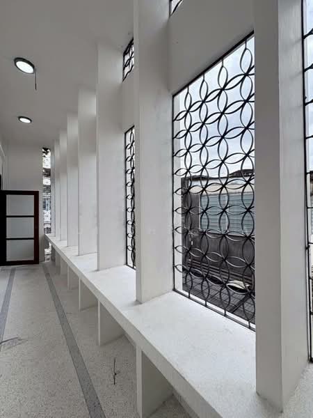 Sale Commercial building Banthad Thong Road,, Bangkok, Pathum Wan, Pathum Wan, Bangkok, , 1,000 sqm, Shophouse For Sale, by Yui Chalida, 500176902 - DDproperty.com