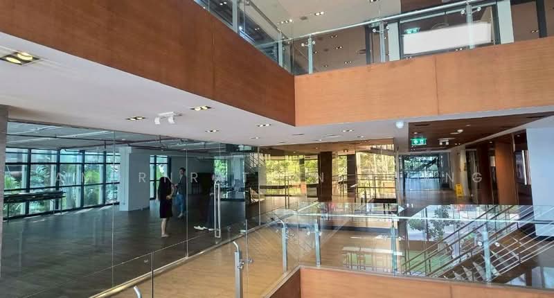 Retail space on main road suitable for all types of business, Ekkamai location ** NO CO-AGENT **, Bangkok, สุขุมวิท, Khlong Tan Nua, Watthana, Bangkok, , 194 sqm, Retail Space For Rent, by Amornrat On-Thong, 500176914 - DDproperty.com