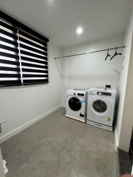 Tai Ping Towers, Bangkok, 582 Soi Sukhumvit 63, Khlong Tan Nua, Watthana, Bangkok, 2 Bedrooms, 102 sqm, Condo For Rent, by Fern Eastblue Real Estate, 500176921 - DDproperty.com