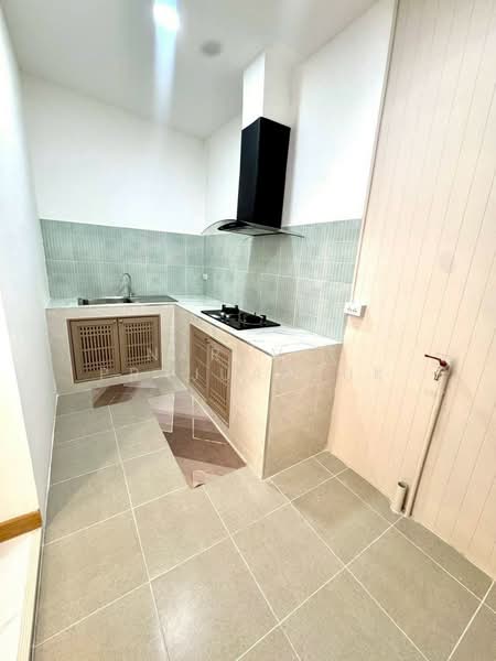 K.C. Ramintra 8, Bangkok, Hathairat Road, Sam Wa Tawan Tok, Khlong Sam Wa, Bangkok, 2 Bedrooms, 64 sqm, Townhouse For Sale, by Naravit Prajuabsuk, 500176922 - DDproperty.com