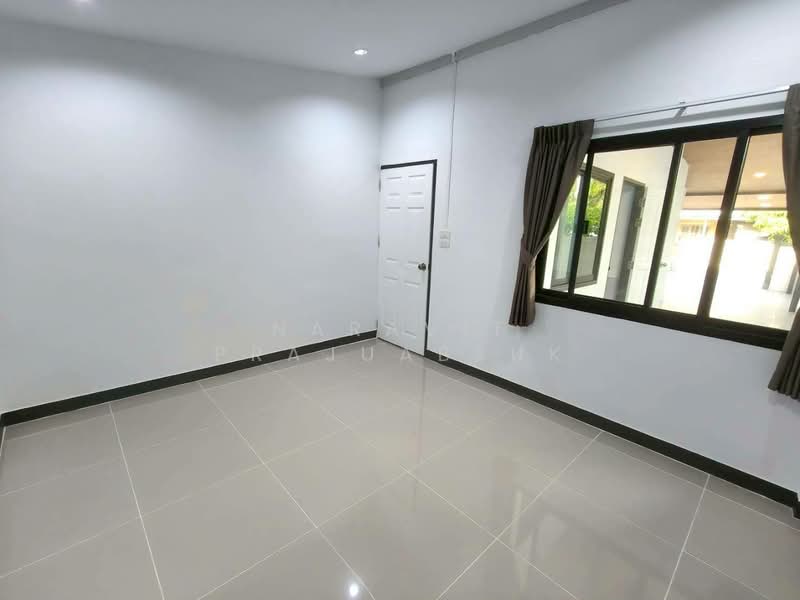 For Sale - K.C. Greenville, Bangkok