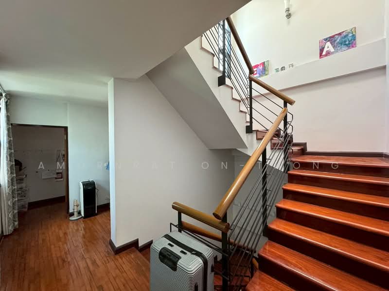 Detached House for Rent – Ekkamai Suitable for Resident or Home office ** NO CO-AGENT **, Bangkok, สุขุมวิท, Khlong Tan Nua, Watthana, Bangkok, 3 Bedrooms, 400 sqm, Single Detached House For Rent, by Amornrat On-Thong, 500176928 - DDproperty.com