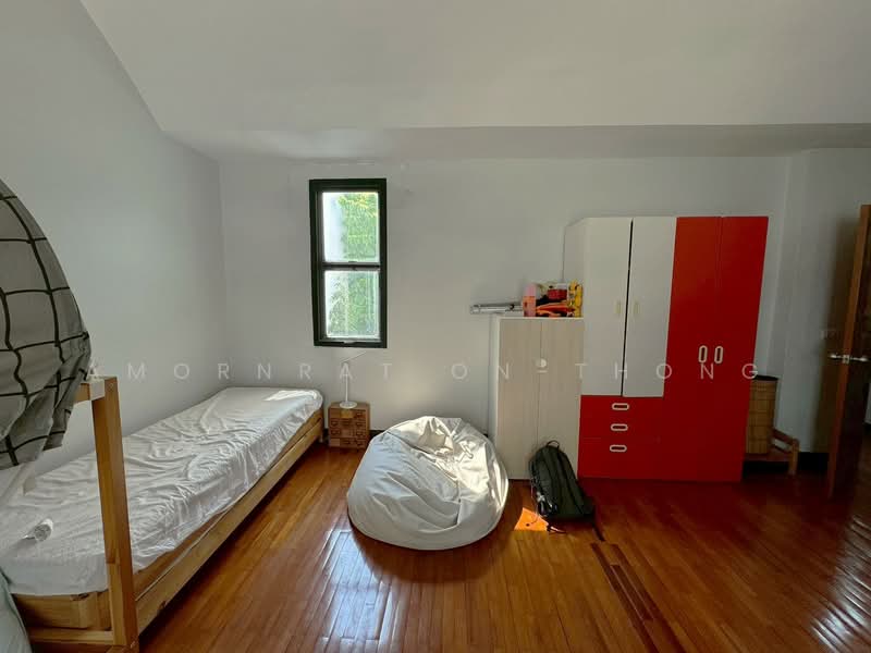 Detached House for Rent – Ekkamai Suitable for Resident or Home office ** NO CO-AGENT **, Bangkok, สุขุมวิท, Khlong Tan Nua, Watthana, Bangkok, 3 Bedrooms, 400 sqm, Single Detached House For Rent, by Amornrat On-Thong, 500176928 - DDproperty.com