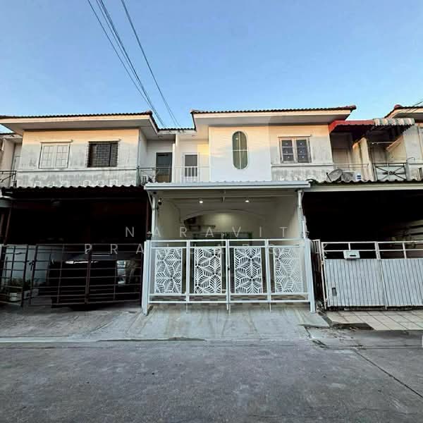 หมู่บ้าน ธนารมณ์​ สายไหม-หทัยราษ​ฎ​ร์​ ซอยหทัยราษฎร์ 4, Pathum Thani, Lat Sawai, Lam Luk Ka, Pathum Thani, 3 Bedrooms, 72 sqm, Townhouse For Sale, by Naravit Prajuabsuk, 500176932 - DDproperty.com