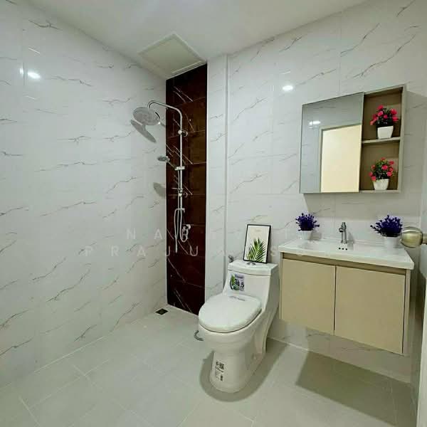 หมู่บ้าน ธนารมณ์ สายไหม-หทัยราษฎร์ ซอยหทัยราษฎร์ 4, ปทุมธานี, ลาดสวาย, ลำลูกกา, ปทุมธานี, 72 ตร.ม., ทาวน์เฮ้าส์ ขาย, โดย Naravit Prajuabsuk, 500176932 - DDproperty.com