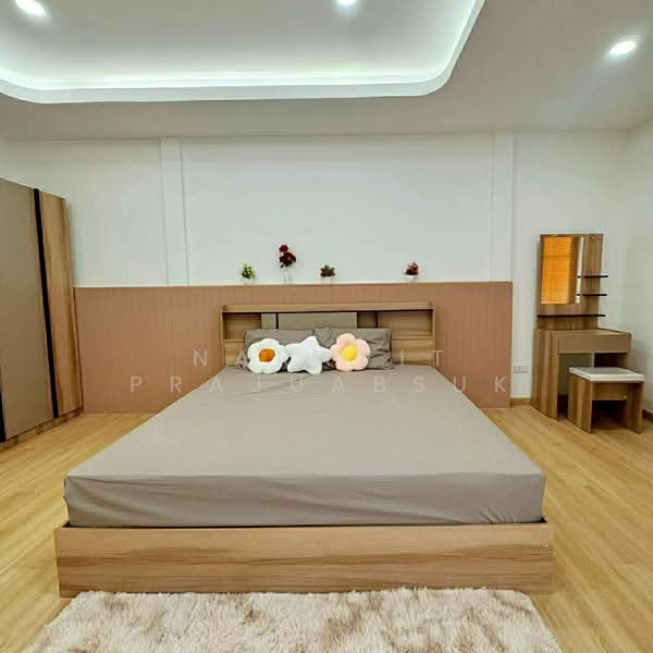 หมู่บ้าน ธนารมณ์​ สายไหม-หทัยราษ​ฎ​ร์​ ซอยหทัยราษฎร์ 4, Pathum Thani, Lat Sawai, Lam Luk Ka, Pathum Thani, 3 Bedrooms, 72 sqm, Townhouse For Sale, by Naravit Prajuabsuk, 500176932 - DDproperty.com