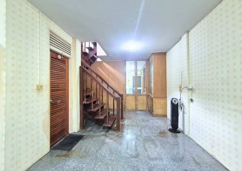 Chaiyaphruek Butsarin Khlong 2, Pathum Thani, Khu Khot, Lam Luk Ka, Pathum Thani, 3 Bedrooms, 140 sqm, Townhouse For Sale, by ภัทรพล ศรีกัลยาณบุตร, 500176947 - DDproperty.com