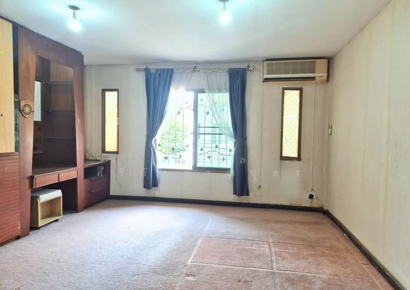 Chaiyaphruek Butsarin Khlong 2, Pathum Thani, Khu Khot, Lam Luk Ka, Pathum Thani, 3 Bedrooms, 140 sqm, Townhouse For Sale, by ภัทรพล ศรีกัลยาณบุตร, 500176947 - DDproperty.com