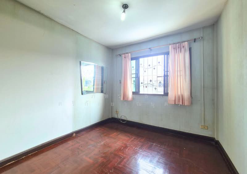 Chaiyaphruek Butsarin Khlong 2, Pathum Thani, Khu Khot, Lam Luk Ka, Pathum Thani, 3 Bedrooms, 140 sqm, Townhouse For Sale, by ภัทรพล ศรีกัลยาณบุตร, 500176947 - DDproperty.com