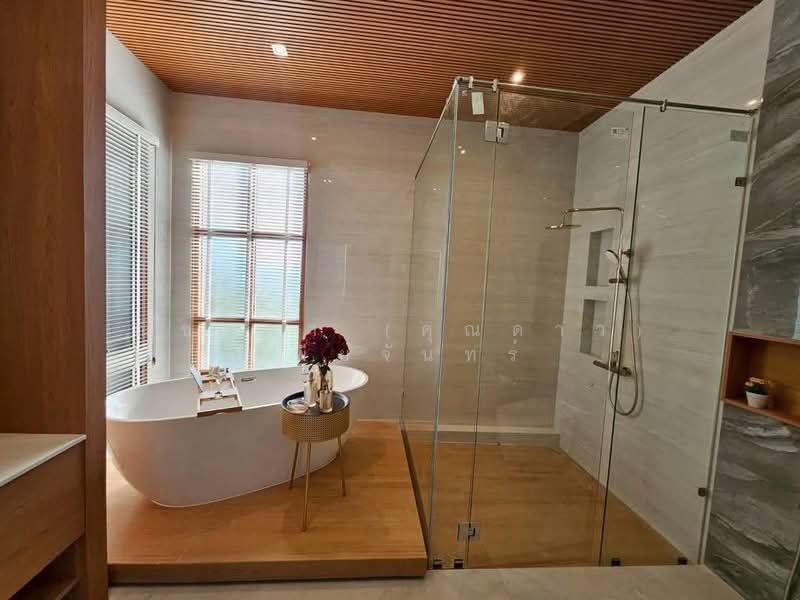 Pool Villa for sale east Pattaya, Chon Buri (Pattaya), Poong, Bang Lamung (Pattaya), Chon Buri (Pattaya), 5 Bedrooms, 435 sqm, Villa For Sale, by Nichapa Phiachan, 500176948 - DDproperty.com