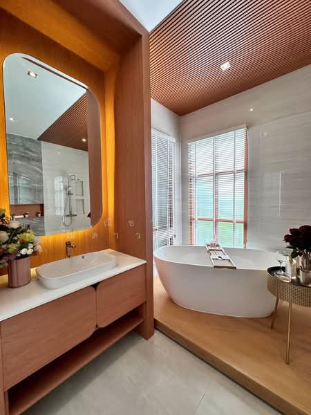 Pool Villa for sale east Pattaya, Chon Buri (Pattaya), Poong, Bang Lamung (Pattaya), Chon Buri (Pattaya), 5 Bedrooms, 435 sqm, Villa For Sale, by Nichapa Phiachan, 500176948 - DDproperty.com