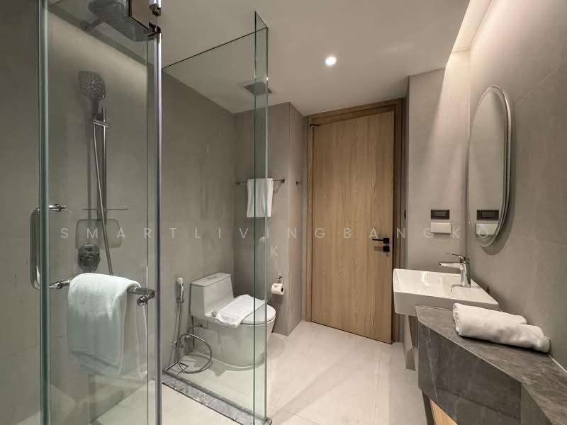 Q Langsuan, Bangkok, 54 Soi Langsuan, Langsuan Road, Lumphini, Pathum Wan, Bangkok, 2 Bedrooms, 39 sqm, Condo For Rent, by smartlivingbangkok, 500176953 - DDproperty.com