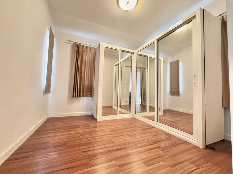 Chaiyapruek Ramintra-Phrayasurain, Bangkok, Bang Chun, Khlong Sam Wa, Bangkok, 4 Bedrooms, 229 sqm, Single Detached House For Sale, by HOME Real Estate Service, 500176988 - DDproperty.com