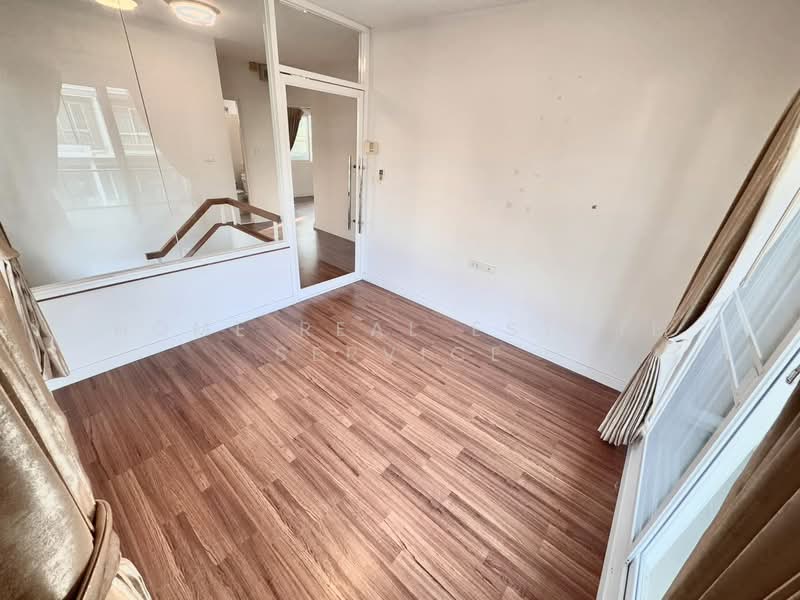 Chaiyapruek Ramintra-Phrayasurain, Bangkok, Bang Chun, Khlong Sam Wa, Bangkok, 4 Bedrooms, 229 sqm, Single Detached House For Sale, by HOME Real Estate Service, 500176988 - DDproperty.com