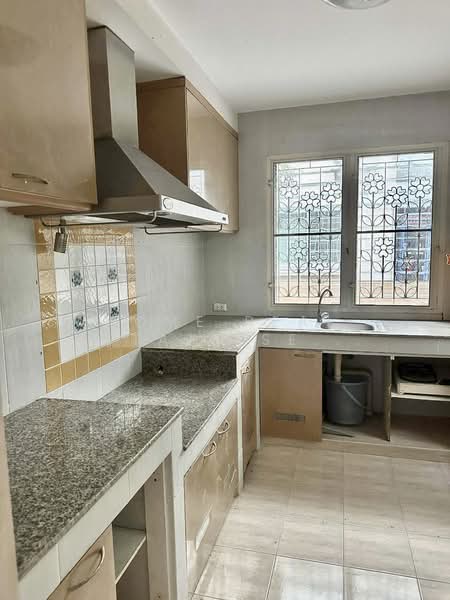 Manthana Phraya Suren : มัณฑนา พระยาสุเรนทร์, กรุงเทพ, ซอย พระยาสุเรนทร์ 26, บางชัน, คลองสามวา, กรุงเทพ, 206 ตร.ม., บ้านเดี่ยว ขาย, โดย HOME Real Estate Service, 500176996 - DDproperty.com