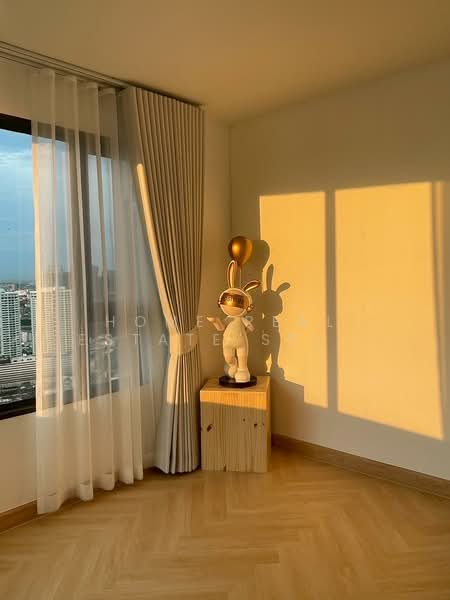 Life Ladprao, Bangkok, 992 Ladprao Road, Jom Phon, Chatuchak, Bangkok, 1 Bedroom, 35 sqm, Condo For Sale, by HOME Real Estate Service, 500176999 - DDproperty.com