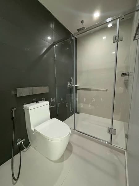 The Room BTS Wongwianyai, Bangkok, 44 KrungThonBuri Road, Khlong Ton Sai, Khlong San, Bangkok, 2 Bedrooms, 89 sqm, Condo For Sale, by HOME Real Estate Service, 500177012 - DDproperty.com