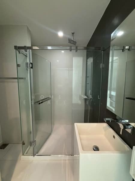 The Room BTS Wongwianyai, Bangkok, 44 KrungThonBuri Road, Khlong Ton Sai, Khlong San, Bangkok, 2 Bedrooms, 89 sqm, Condo For Sale, by HOME Real Estate Service, 500177012 - DDproperty.com