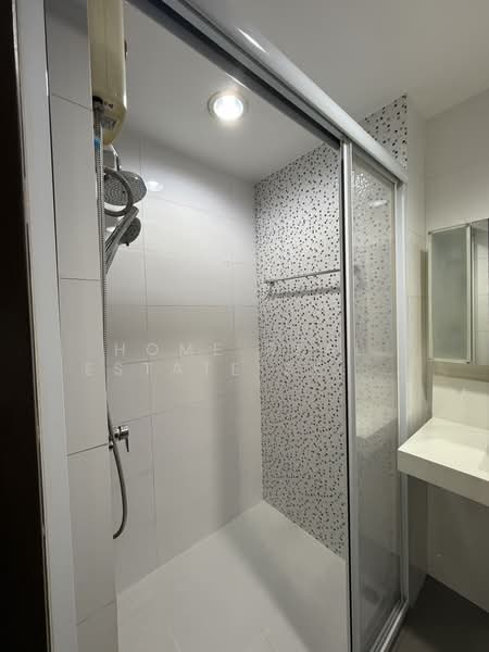 Rhythm Ratchada, Bangkok, 558 Ratchadaphisek Road, Samsen Nok, Huai Khwang, Bangkok, 1 Bedroom, 35 sqm, Condo For Sale, by HOME Real Estate Service, 500177015 - DDproperty.com