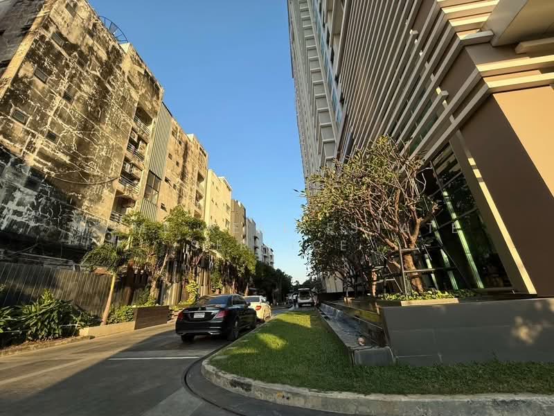 Rhythm Ratchada, Bangkok, 558 Ratchadaphisek Road, Samsen Nok, Huai Khwang, Bangkok, 1 Bedroom, 35 sqm, Condo For Sale, by HOME Real Estate Service, 500177015 - DDproperty.com