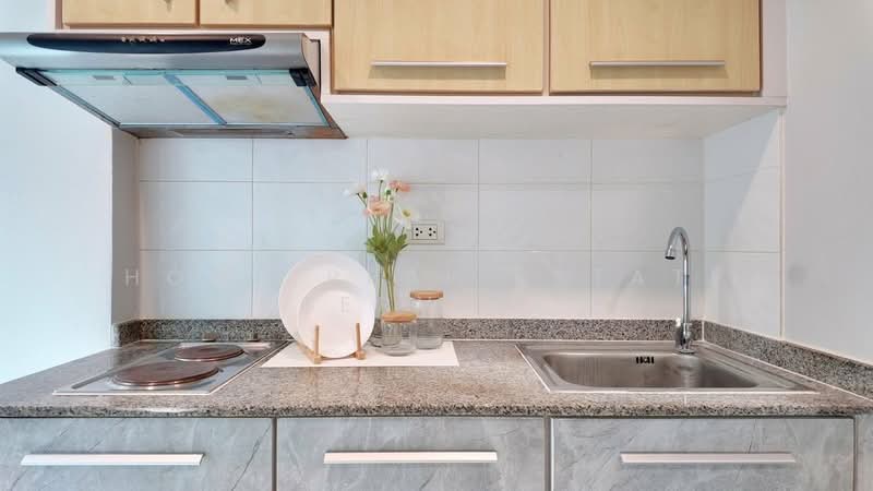 Zenith Place @ Huay Kwang, Bangkok, Pracharat Bam Phen Road, Huai Khwang, Huai Khwang, Bangkok, 2 Bedrooms, 41 sqm, Condo For Sale, by HOME Real Estate Service, 500177039 - DDproperty.com