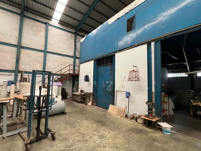 ขาย/ให้เช่าโรงงาน 345 ตารางวา ใช้งานได้เต็มพื้นที่ ตัว OFFICE ด้านหน้า 2 ชั้น ตัวโรงงานด้านหลัง, สมุทรสาคร, คลองมะเดื่อ, กระทุ่มแบน, สมุทรสาคร, 1,300 ตร.ม., โกดัง-โรงงาน ขาย, โดย Forty-Six Real Estate Group, 500177055 - DDproperty.com