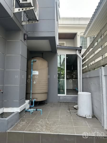 For Rent Home Office 178 sqm in Khlong Tan Nuea, Watthana, Bangkok BTS Ekkamai hre00335, Bangkok, Khlong Tan Nua, Watthana, Bangkok, , 178 sqm, Office Space For Rent, by Hero Realtor Co., Ltd., 500177057 - DDproperty.com