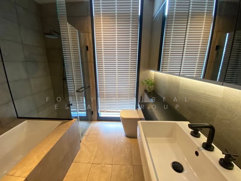 The Lofts Asoke, Bangkok, Sukhumvit 21 Road, Khlongtoei Nua, Watthana, Bangkok, 2 Bedrooms, 75 sqm, Condo For Rent, by Forty-Six Real Estate Group, 500177059 - DDproperty.com